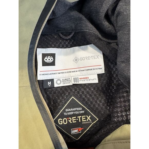 686 Men's Gore-Tex Hydra Down Thermagraph Jacket Sage NWT Size Medium - Picture 9 of 9